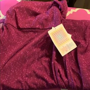 New, beautiful Lularoe maxi skirt - size L